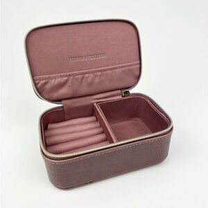 ESTELLA BARTLETT SHINY THINGS MINI CROC JEWELRY BOX DUSTY PINK NWT